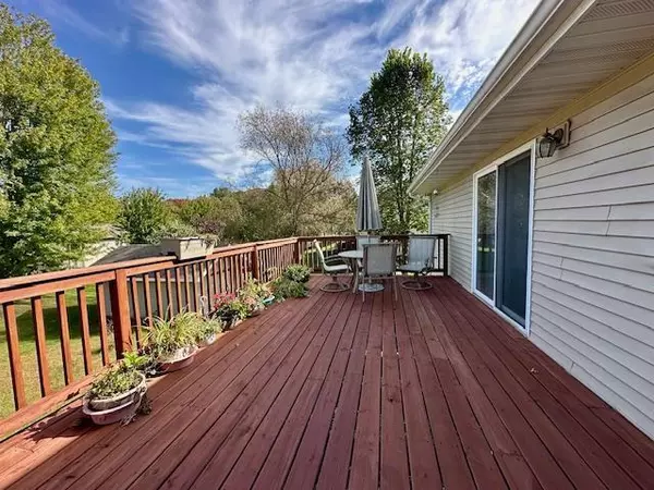 Alexandria, MN 56308,113 Sumac DR