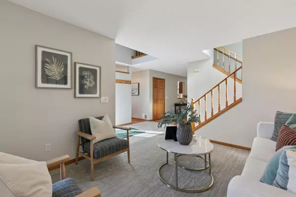 Chanhassen, MN 55317,6491 Bretton WAY