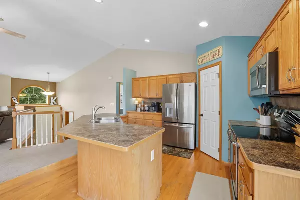 Belle Plaine, MN 56011,985 Cobblestone LN