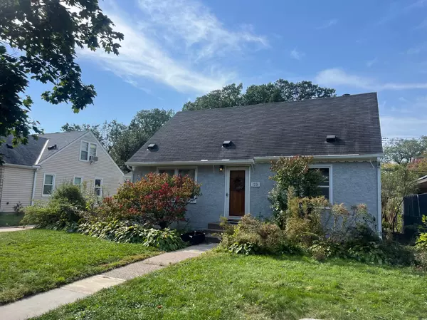 1331 Murray ST, Saint Paul, MN 55116