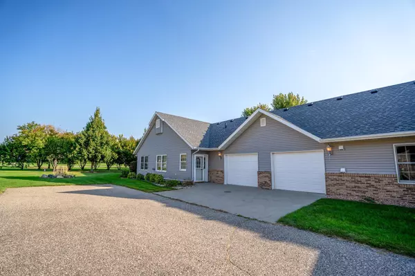 2946 9th AVE SE, Willmar Twp, MN 56201