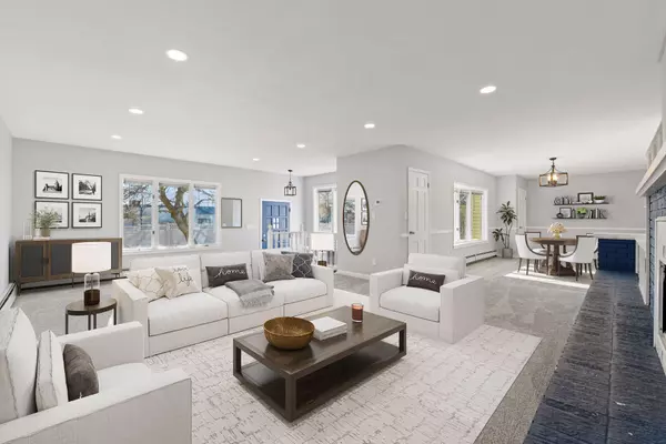 Maple Plain, MN 55359,5183 Independence ST