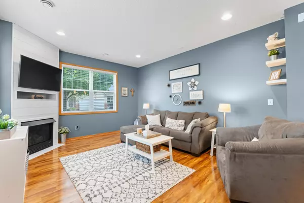 Rochester, MN 55904,278 Emory LN SE