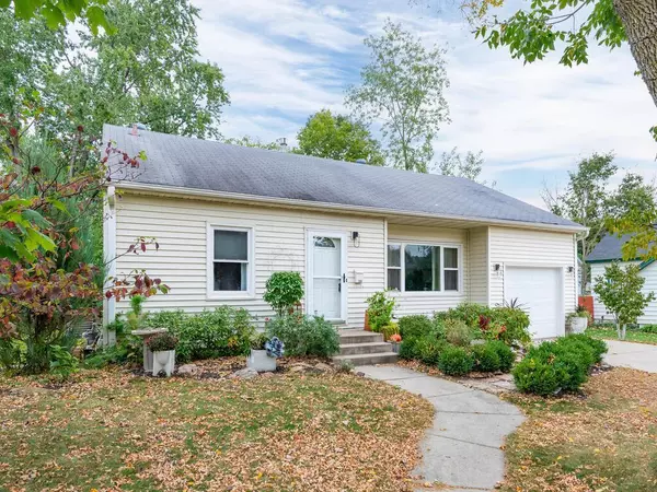 Chaska, MN 55318,109 S Cedar ST
