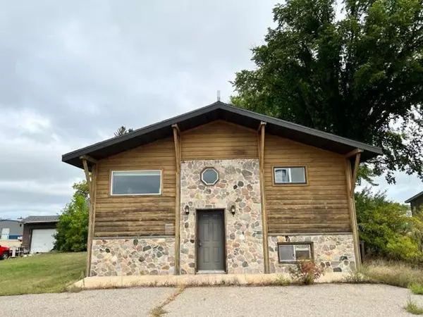 Wadena, MN 56482,614 Ash AVE NE