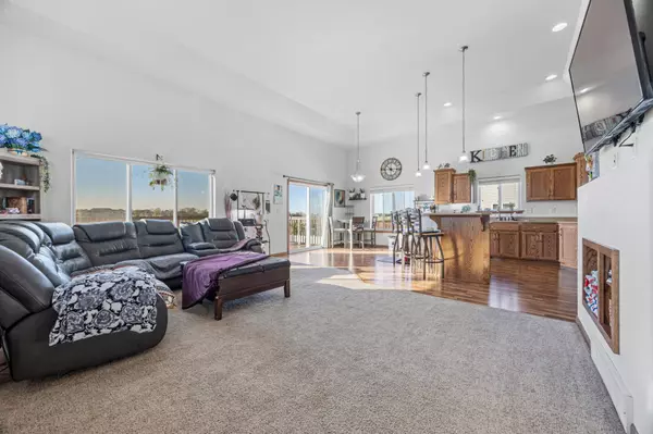 Fargo, ND 58104,5565 27 ST S