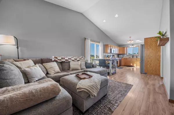 West Fargo, ND 58078,1038 38 1/2 AVE W
