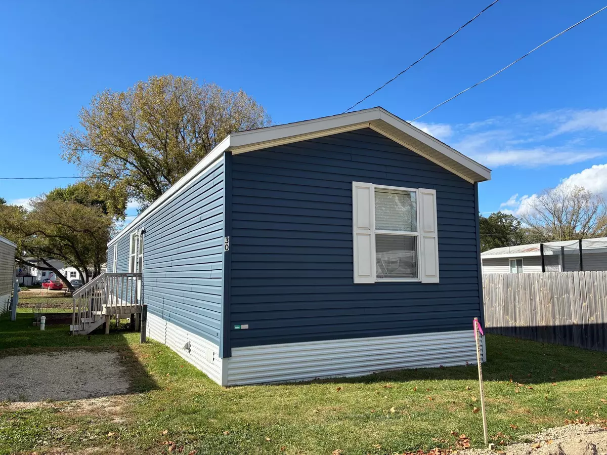 Cascade Twp, MN 55906,739 55th ST NE #30