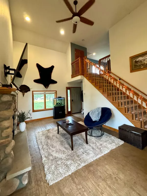 Spicer, MN 56288,5078 132nd AVE NE