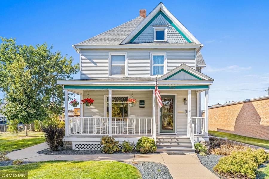 227 S Arch AVE, New Richmond, WI 54017