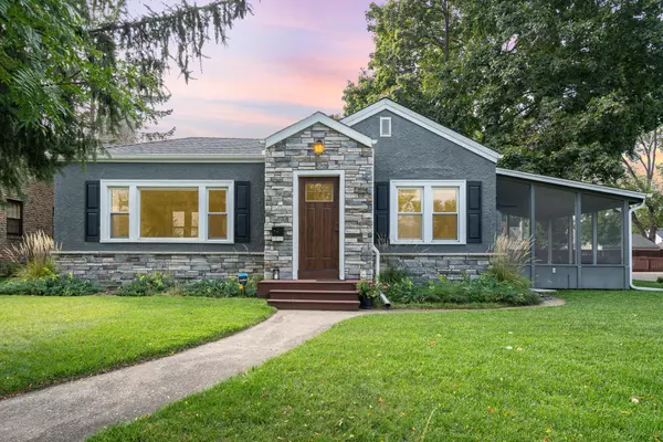 4233 York AVE N, Robbinsdale, MN 55422