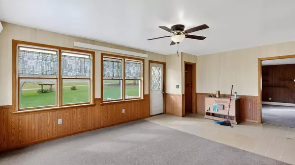 Chatfield, MN 55923,10443 Highway 30 SE