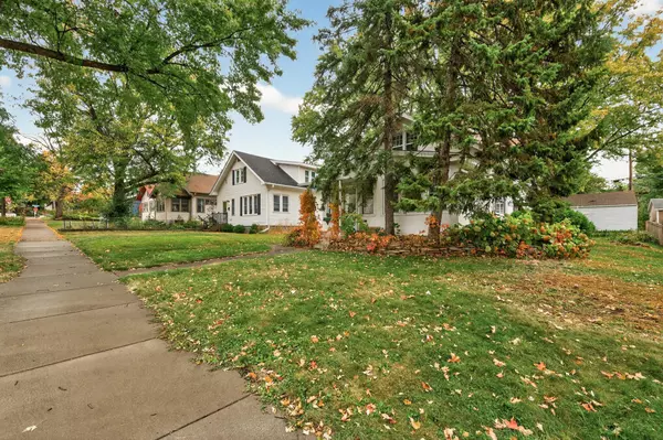 Minneapolis, MN 55418,2407 Garfield ST NE