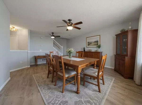 Apple Valley, MN 55124,6460 158th ST W