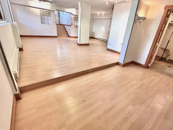 Marshall, MN 56258,400 4th ST N