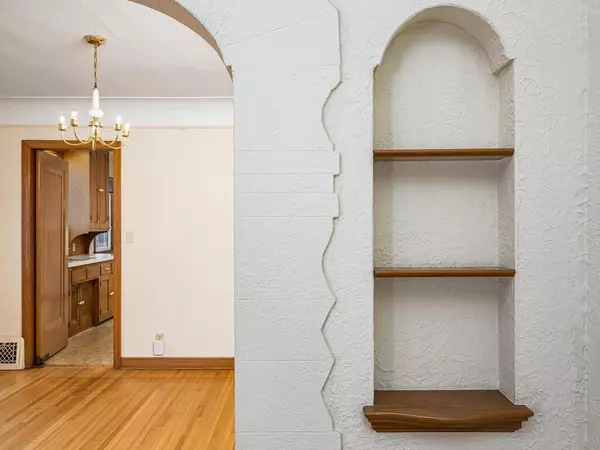 Minneapolis, MN 55407,4528 Columbus AVE