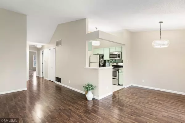 Bloomington, MN 55438,7518 W 110th ST