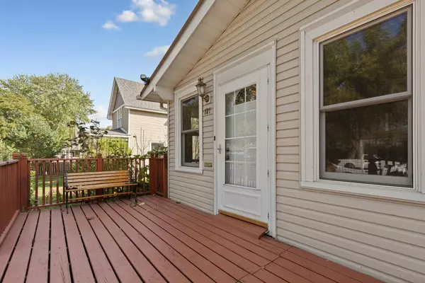 Mankato, MN 56001,627 Park LN