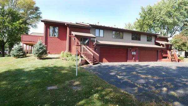 Glencoe, MN 55336,2106 9th ST E