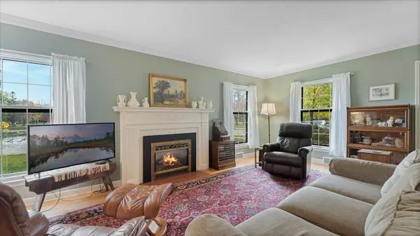 Alexandria, MN 56308,817 Maple ST