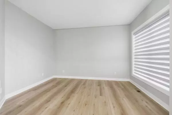 Burnsville, MN 55306,943 Earley Lake Curve