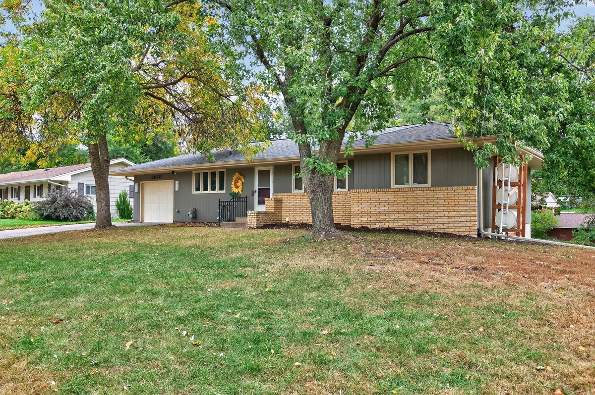 Golden Valley, MN 55422,2670 Quail AVE N