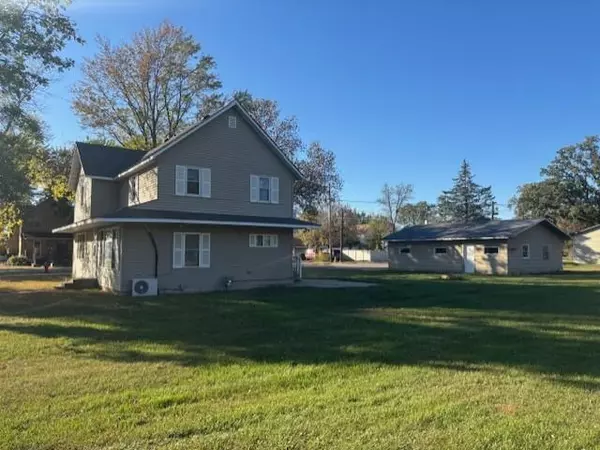 Royalton, MN 56373,304 S 2nd ST