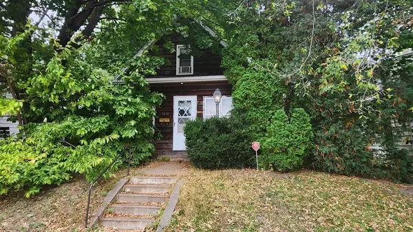 3010 Vincent AVE N, Minneapolis, MN 55411