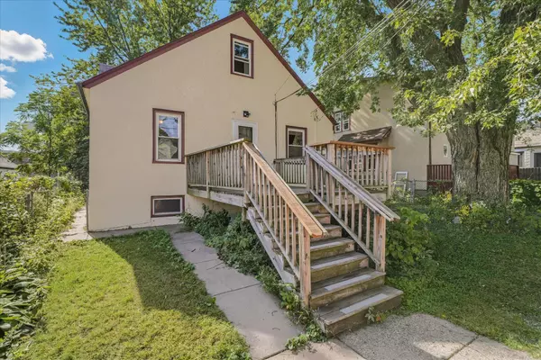 Saint Paul, MN 55104,1239 Sherburne AVE