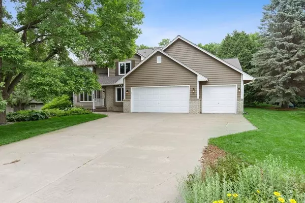 Chanhassen, MN 55317,7140 Willow View CV