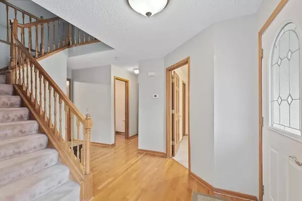 Chanhassen, MN 55317,7140 Willow View CV