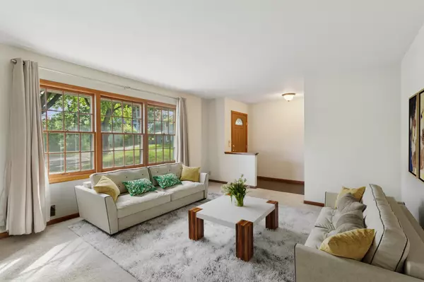 New Hope, MN 55427,3641 Boone CIR N