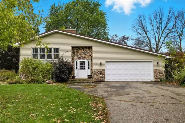 Woodville, WI 54028,443 Oak ST