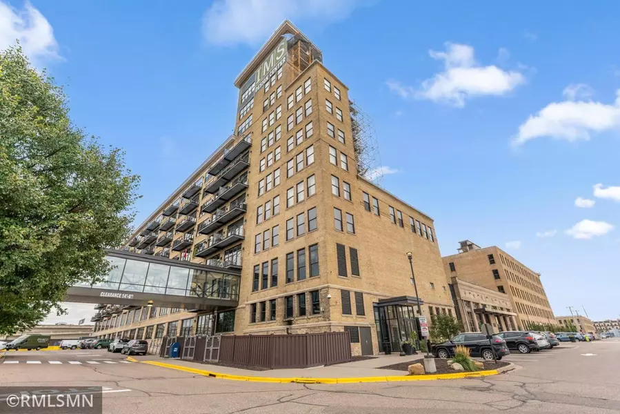 290 Market ST #811, Minneapolis, MN 55405