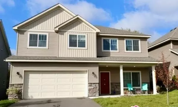 829 Boldt ST, Chaska, MN 55318