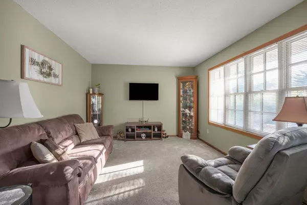 Elk River, MN 55330,842 Vernon AVE NW