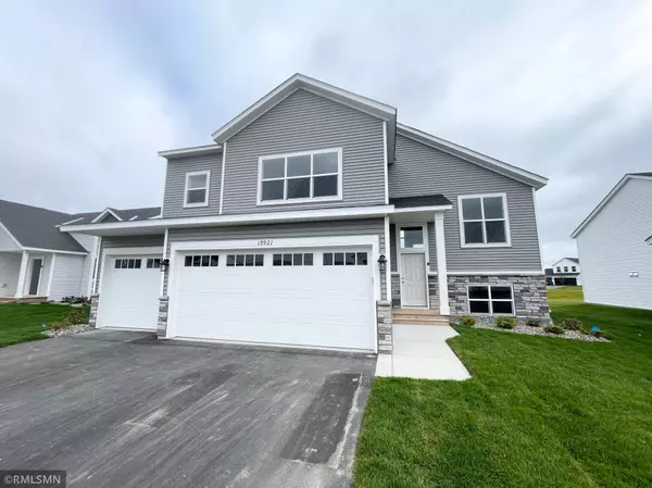 19921 English AVE N, Forest Lake, MN 55025