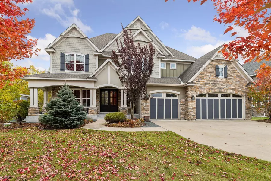 66 Monarch WAY, North Oaks, MN 55127