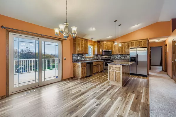 Isanti, MN 55040,906 Wendover ST NE