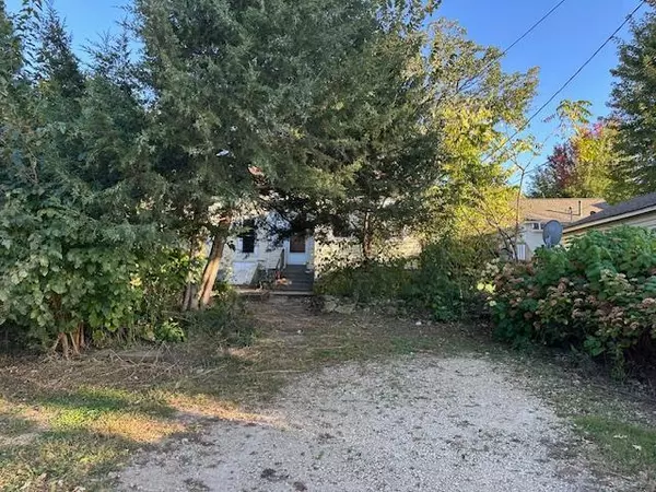 Red Wing, MN 55066,466 14th ST