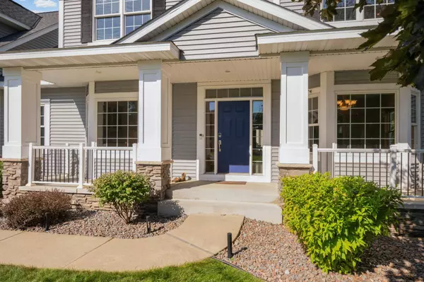 Inver Grove Heights, MN 55077,7674 Bennett CT