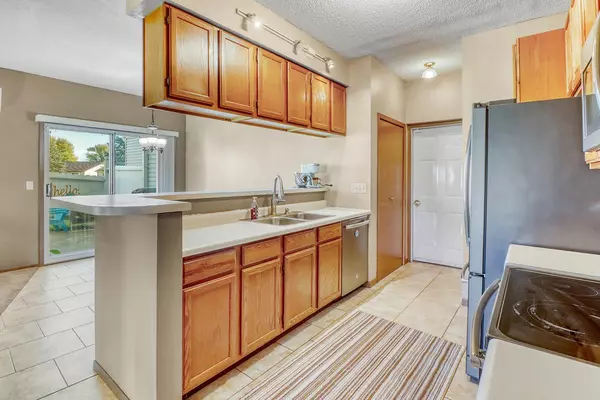 Moorhead, MN 56560,2823 32nd ST S