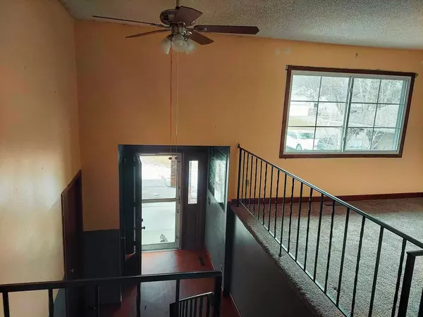 Coon Rapids, MN 55448,94 108th AVE NW
