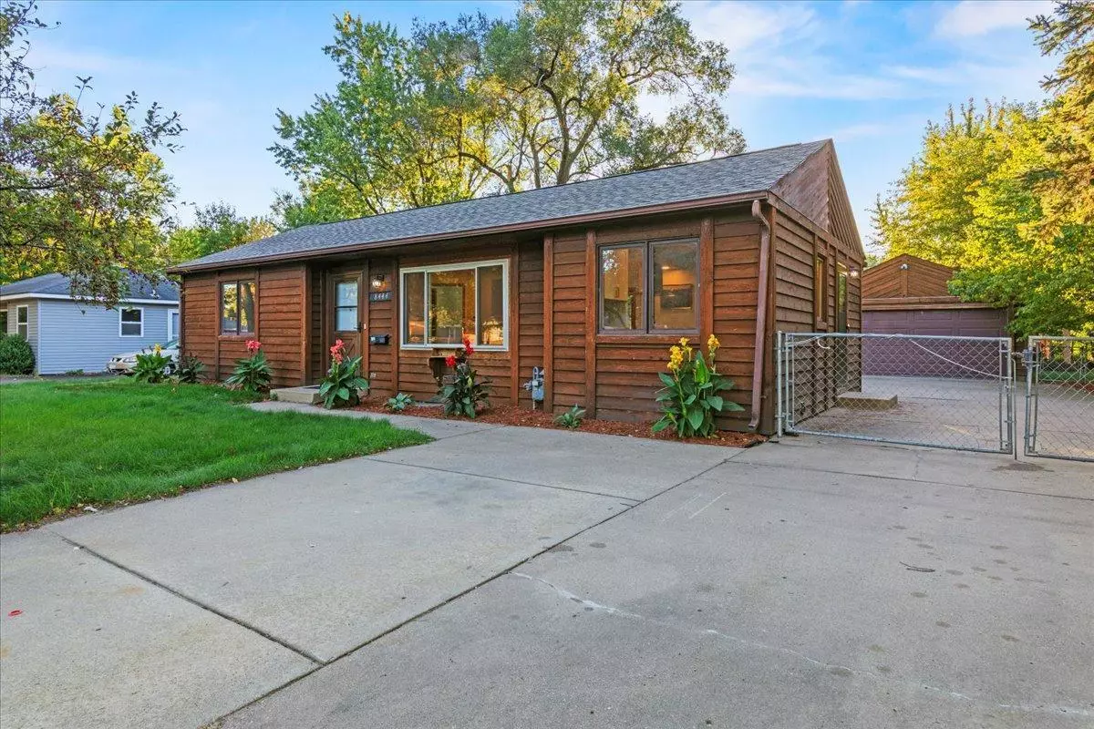 Bloomington, MN 55425,8444 12th AVE S