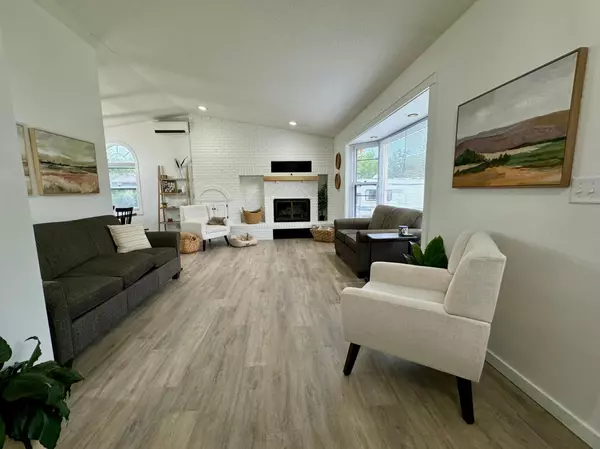 Bemidji, MN 56601,136 Circle Pines DR NW