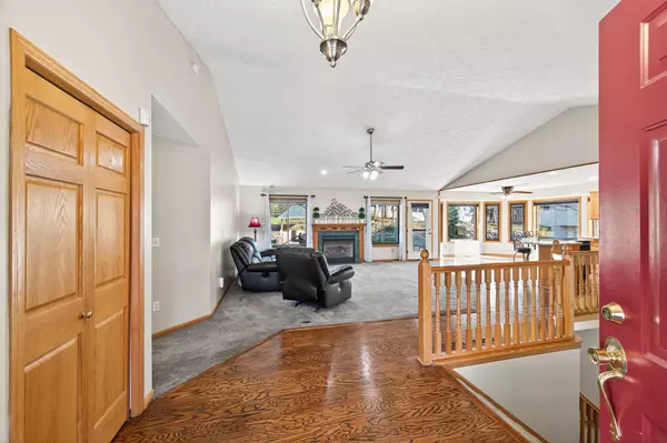 Maplewood, MN 55119,858 Sterling ST S