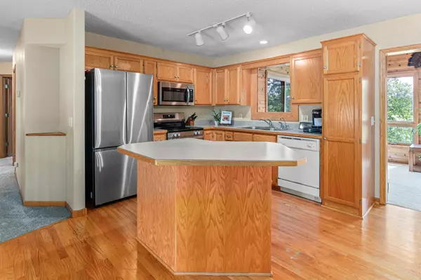 Blaine, MN 55449,1876 129th AVE NE