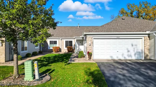 Woodbury, MN 55125,7582 Ojibway Park