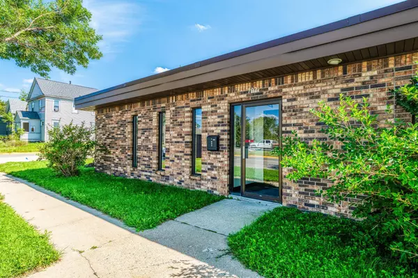 Bemidji, MN 56601,702 5th ST NW