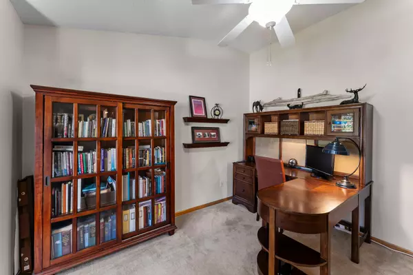 Prior Lake, MN 55372,14958 Summit CIR NW